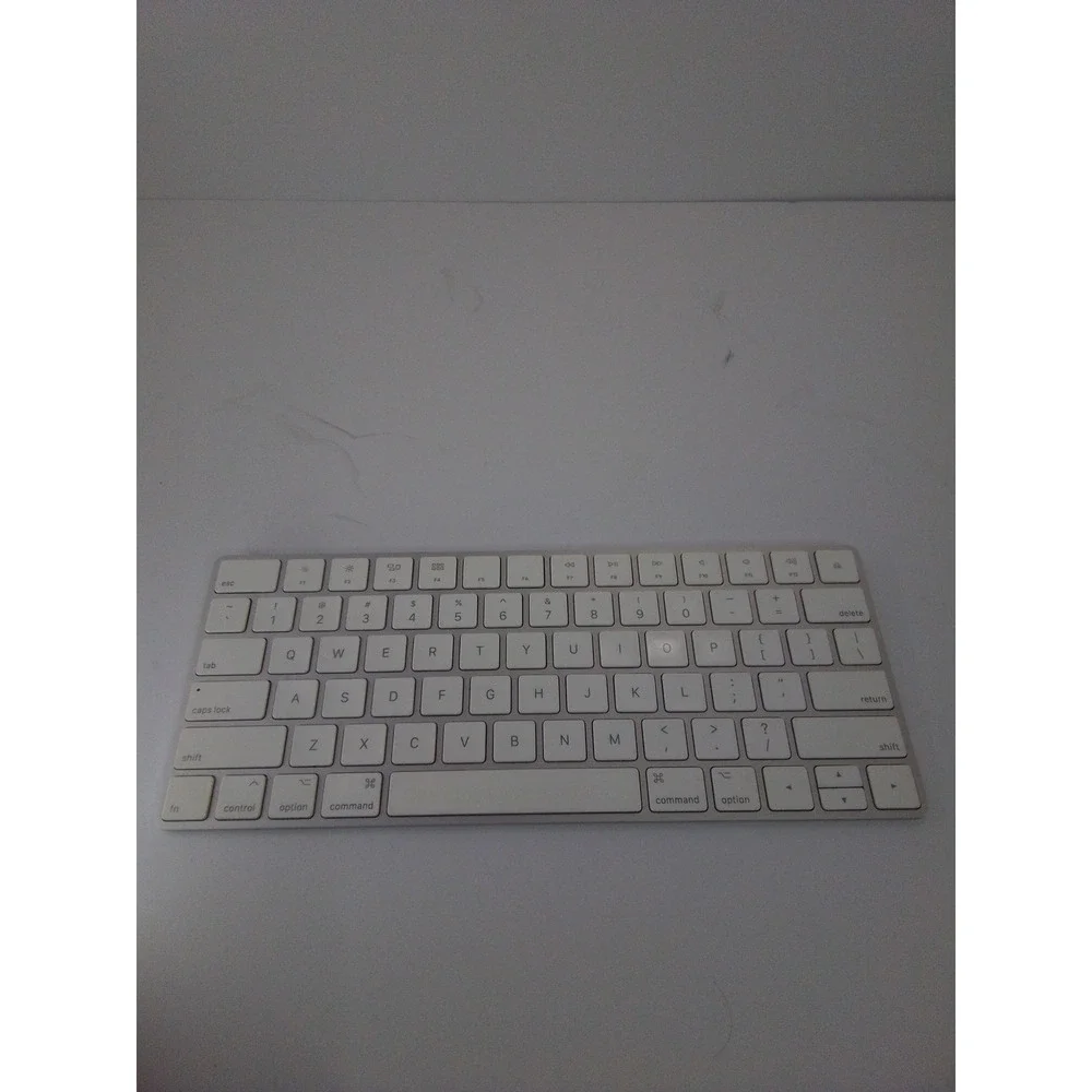 Apple Magic Keyboard Wireless Bluetooth Rechargeable A1644 w/ Cable Used Tested